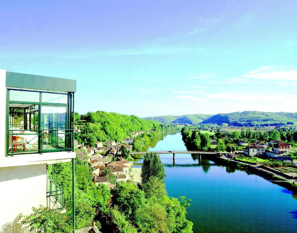 Hotel Bellevue Puy-lʼÉvêque Zewnętrze zdjęcie